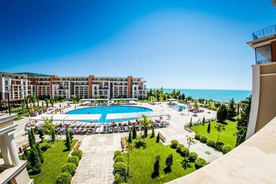 Prestige Fort Beach - Premium Apartments Sveti Vlas Ngoại thất bức ảnh