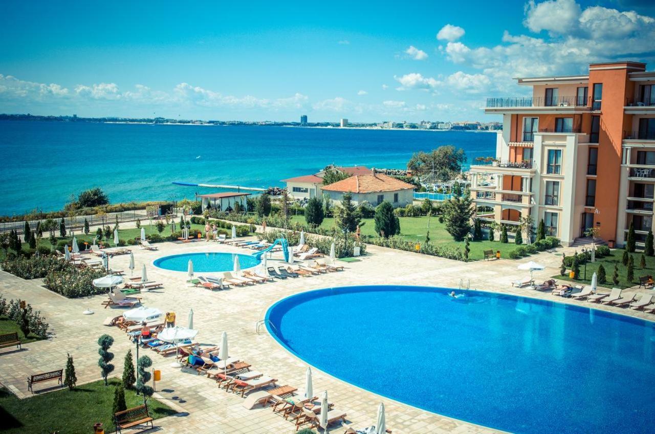 Prestige Fort Beach - Premium Apartments Sveti Vlas Ngoại thất bức ảnh