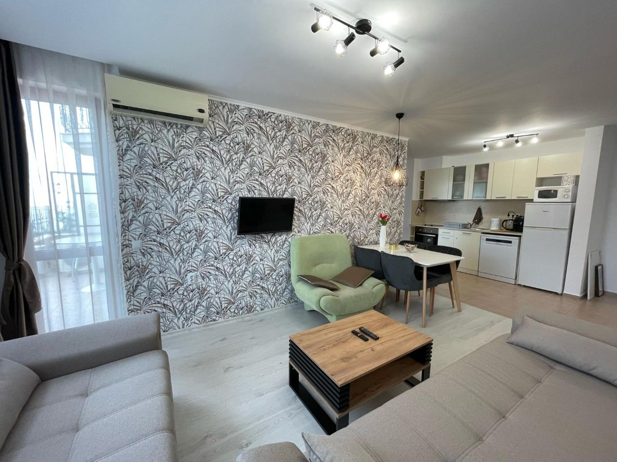 Prestige Fort Beach - Premium Apartments Sveti Vlas Ngoại thất bức ảnh